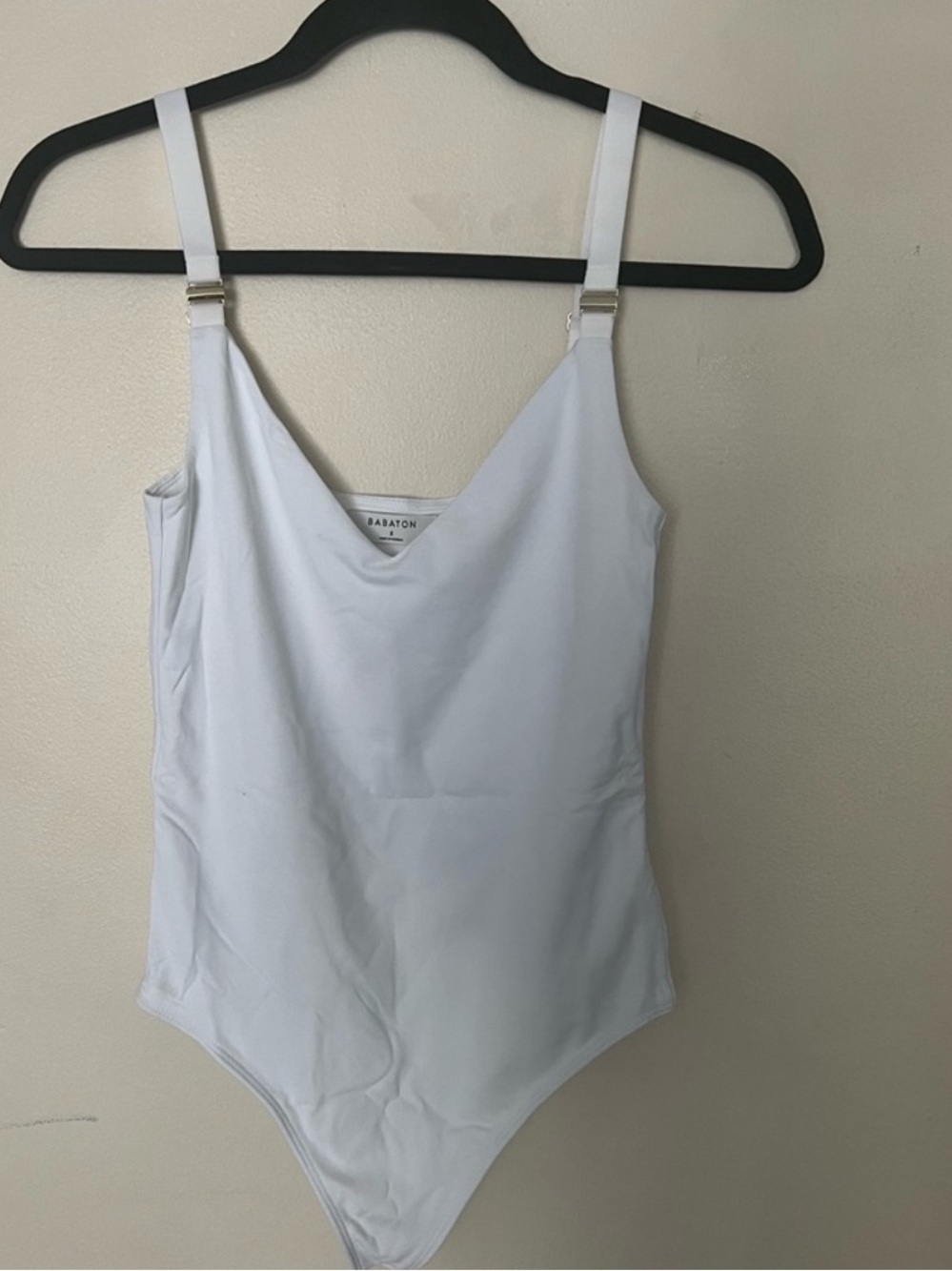 Babaton Aritzia Contour Bodysuit, size L